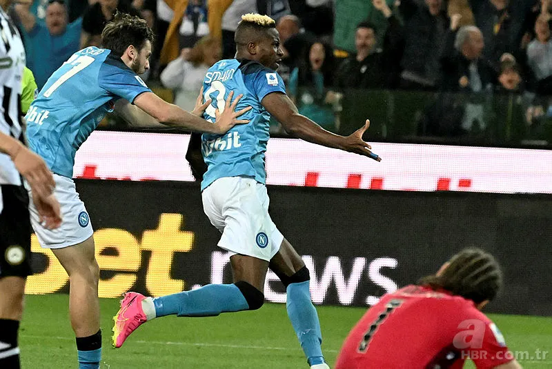 İtalya Serie A'da Napoli 33 yıl aradan sonra yeniden şampiyon 24