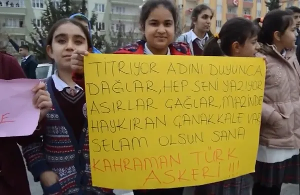 TSK’ya kimyasal silah iftirası atanlara MSB’den güçlü yanıt: Pis bir bataklıkta debelenenlerin iftiraları TSK’ya işlemez