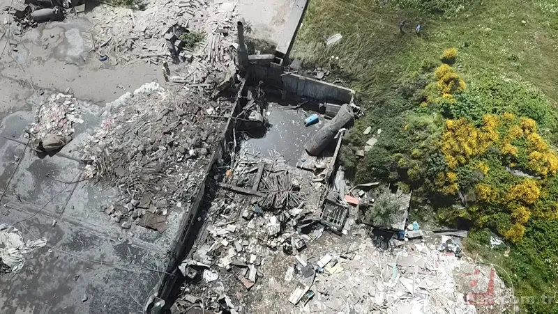 İstanbul Başakşehir'de fabrikada patlama! Ortalık savaş alanına döndü: Ölü ve yaralılar var 9