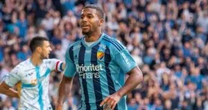 Galatasaray’da savunmaya yeni aday Isak Hien!
