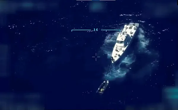 Yunan Sahil Güvenlik unsurundan Türkiye’ye taciz! Sahil Güvenlik ekiplerimiz anında karşılık verdi