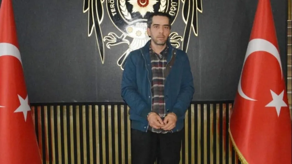 FETÖ elebaşının yeğeni yakalandı