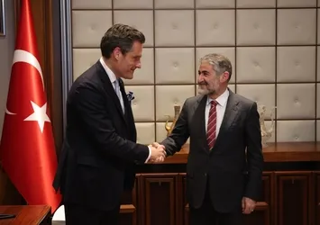 Hazine Bakanı Nureddin Nebati, Alman-Türk Ticaret ve Sanayi Odası Başkanı Markus C. Slevogt ile görüştü