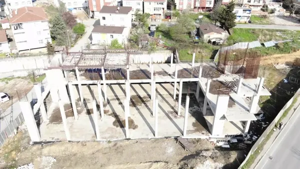 Çekmeköy’de evi alevlere teslim olan kişi İBB'ye sert tepki gösterdi! - 3