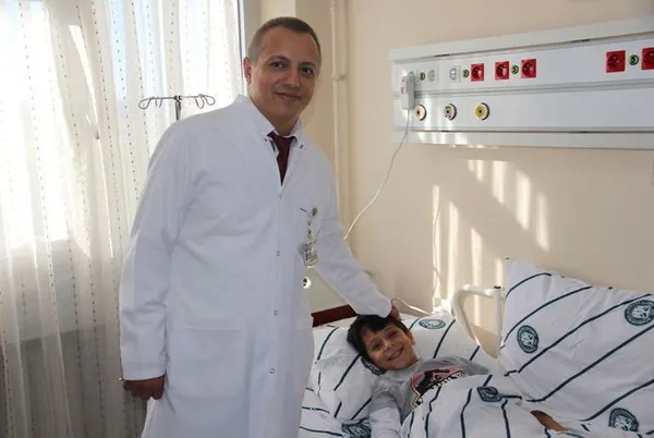 diyarbakirda-akilalmaz-olay-yedigi-tekme-sayesinde-hayati-kurtuldu-1634631815197.jpg Diyarbakır’da akılalmaz olay! Yediği tekme sayesinde hayatı kurtuldu - 1