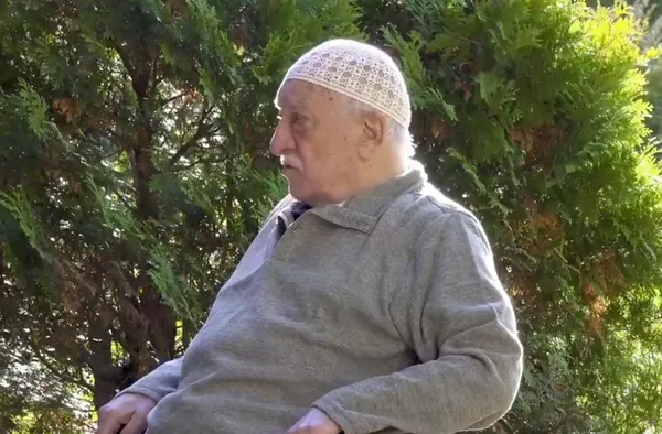 terorist-basi-gulenden-cokus-itirafi-gaye-i-hayali-gerceklestirecek-gucte-degiliz-1667859093742.jpg Teröristbaşı Gülen'den çöküş itirafı: Gaye-i hayali gerçekleştirecek güçte değiliz - 3