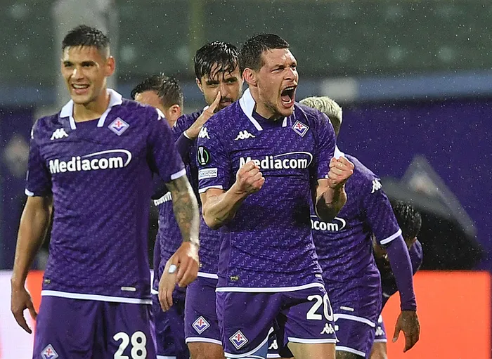 uefa-avrupa-konferans-liginde-yari-final-ilk-maclari-tamamlandi-1714684124421.jpg UEFA Avrupa Konferans Ligi'nde yarı final ilk maçları tamamlandı! - 2