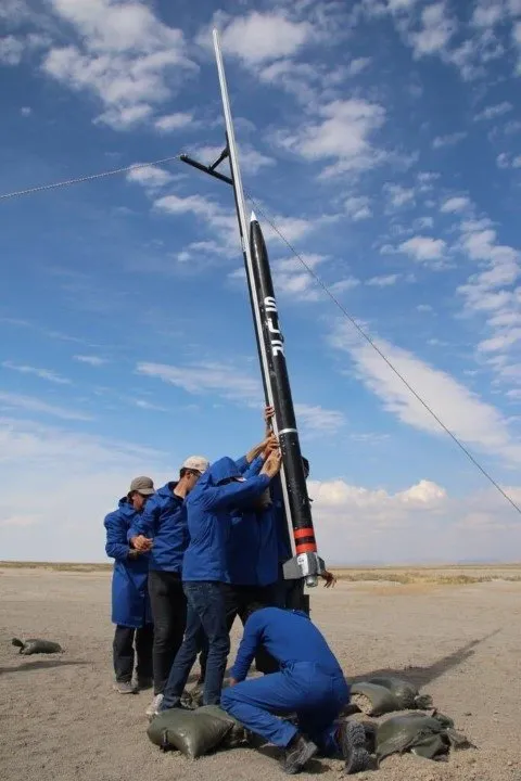 Tuz Gölü’nde roket yarışları nefes kesti