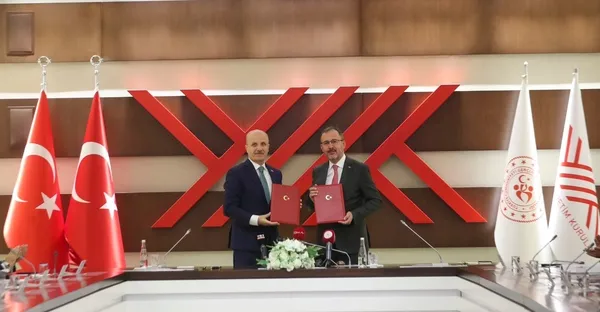 Spor bilimleri fakültesinde okuyan gençlere müjdeli haber! Bakanlık ve YÖK arasında önemli imza! Kamuda 2 dönem staj hakkı