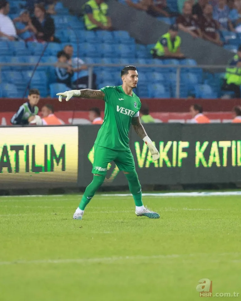 Trabzonspor- AEK maçında Benkovic sakatlandı! Kanlar içinde kaldı… | İşte o anlar... 17