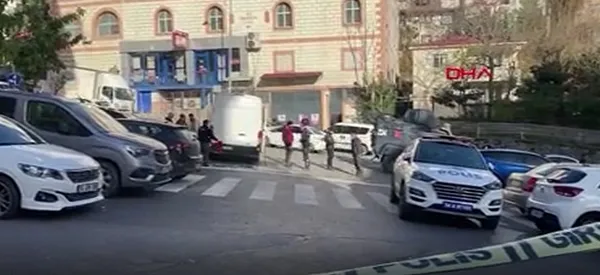 SON DAKİKA | Kağıthane'de motosikletli şahıslar bir gence silahla saldırdı - 3