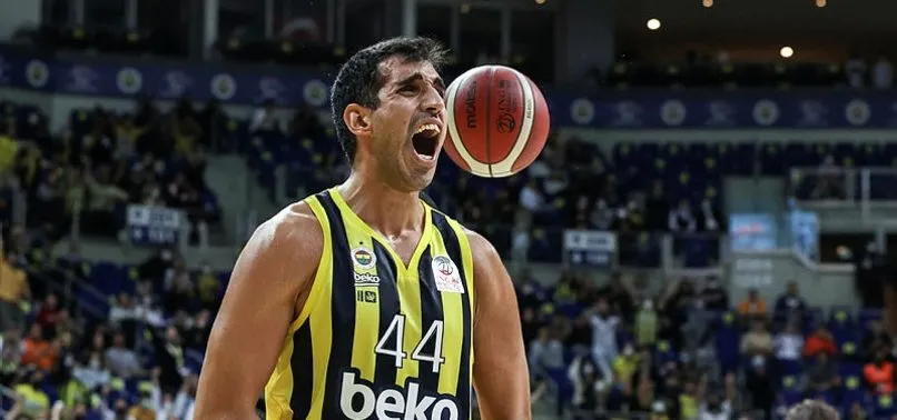 Fenerbahçe Beko, Anadolu Efes’i 90-68 mağlup etti