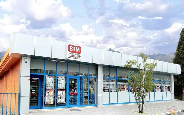 BİM 1 Eylül Cuma aktüel ürünler kataloğunda ne var? BİM’de bu hafta 4.799 TL’ye robot süpürge ve 1.799 TL’ye Airfryer geliyor