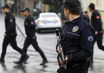 Antalya'da aranan 81 hükümlü yakalandı