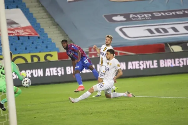 Trabzonspor 4-1 Ankaragücü MAÇ SONUCU ÖZET Fırtına sert esti