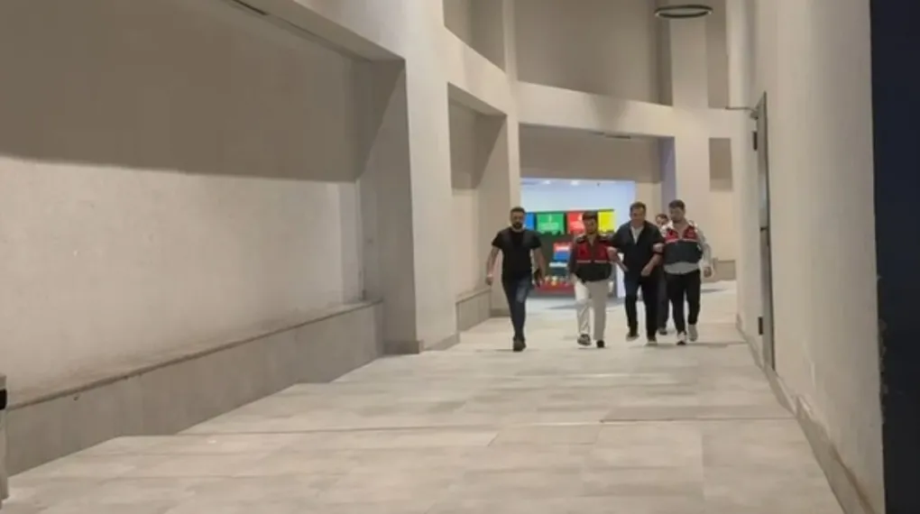 Cem Küçük soruşturmasında yeni gelişme! Tahir Sarıkaya'nın gözaltı anları ortaya çıktı