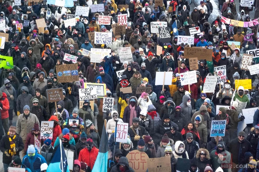 ABD’de iç savaş hazırlığı mı? Obama ve Clinton’dan halka ayaklanma çağrısı 11
