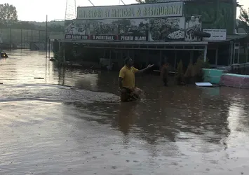 Kocaeli'nde 7 kişi selde kayboldu