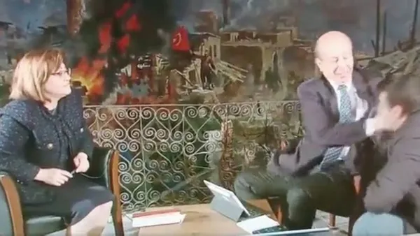 1644836459140.jpg Dayakçı Muharrem Sarıkaya geri döndü! HaberTürk'e tepki yağıyor - 2