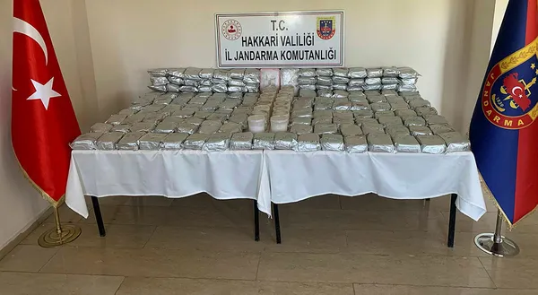 Son dakika: Milli Savunma Bakanı Hulusi Akar duyurdu: 18.502 terörist etkisiz hale getirildi - 9