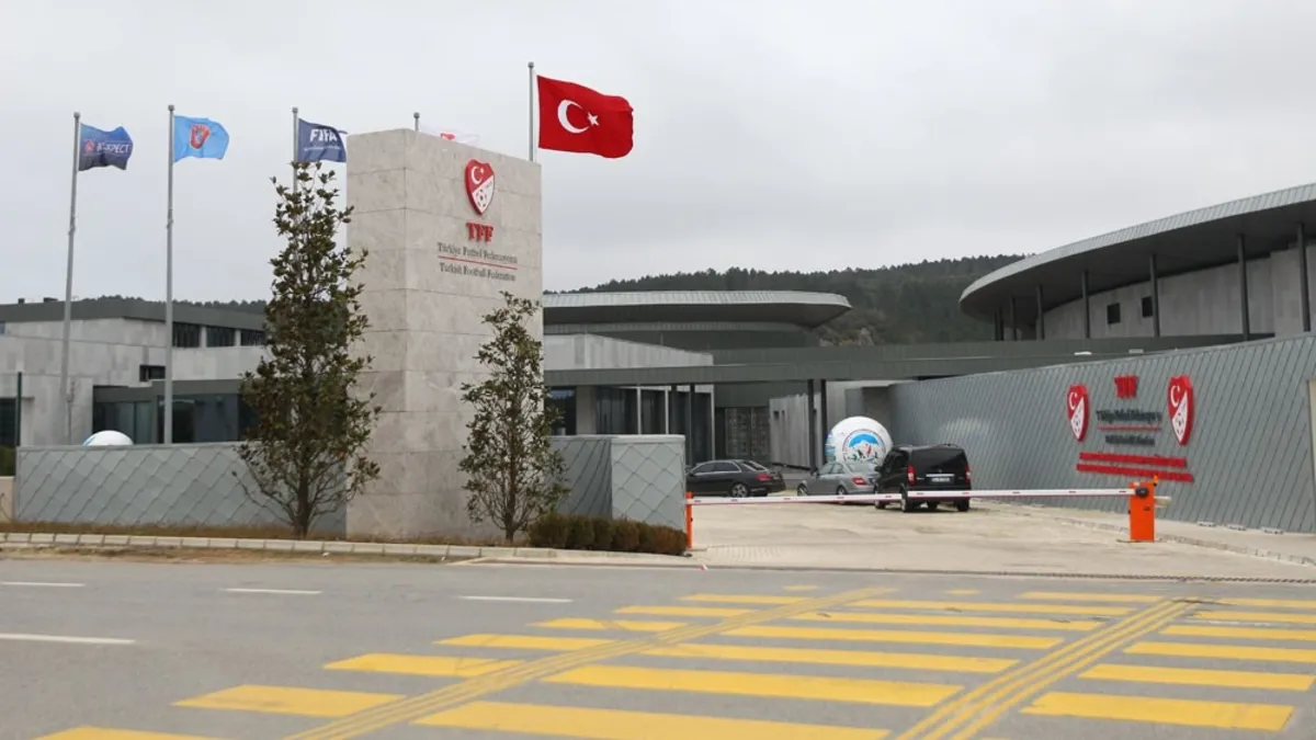 Süper Lig'den 10 kulüp PFDK'ye sevk edildi