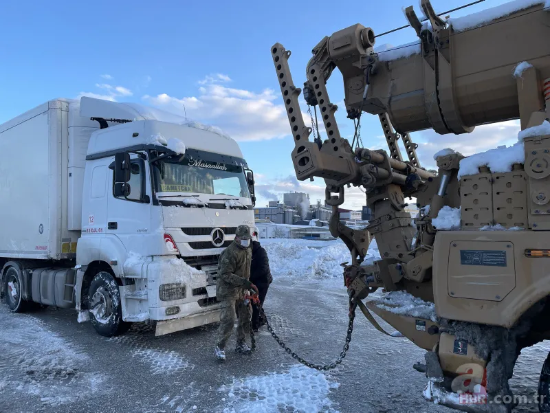 Gaziantep'te son durum nasıl? Yol temizleme çalışmalarından yeni görüntüler 11