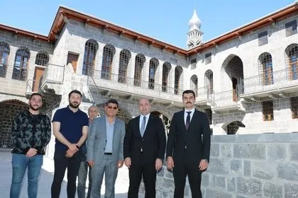 Terörün yıktığı Ortadoğu’nun en büyük Ermeni kilisesi devlet tarafından ayağa kaldırıldı