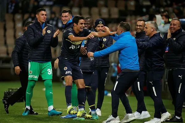 Son dakika: Fenerbahçe Teknik Direktörü Pereira’dan gençlere övgü