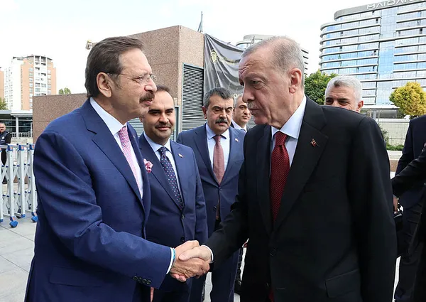 baskan-erdogan-firsatcilik-pesinde-kosanlara-kesinlikle-nefes-aldirmayacagiz-1697026902496.jpg Başkan Erdoğan: Fırsatçılık peşinde koşanlara kesinlikle nefes aldırmayacağız - 4