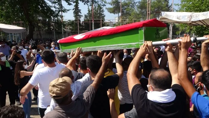 Vahşice öldürülen Azra Gülendam Haytaoğlu'na acı veda! Azra'nın hikayesi herkesi ağlattı