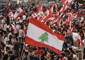 Lübnan'da kritik "silah" kararı! Donduruldu