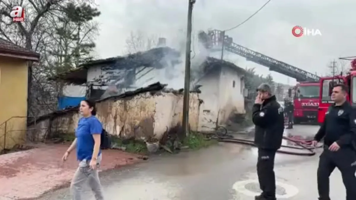 Tokat'ta ekmek yapmak isterken evi yaktı