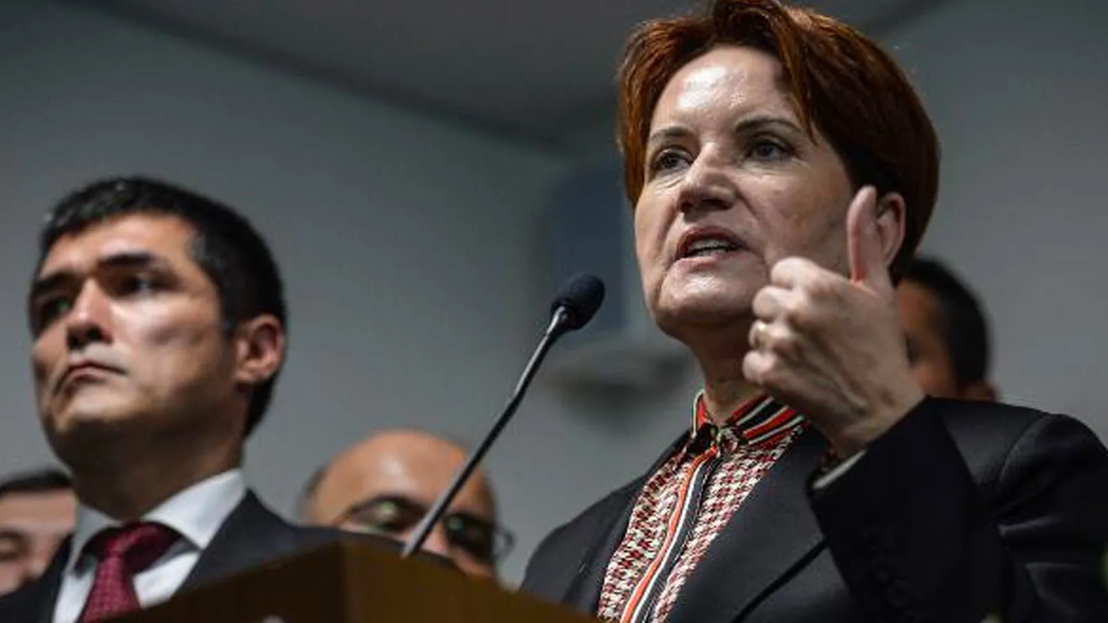 A Haber'de bomba iddia! Mahmut Övür: Meral Akşener Buğra Kavuncu'yu görevden alacak