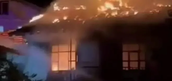 Amasya'daki yangında 2 ev kül oldu