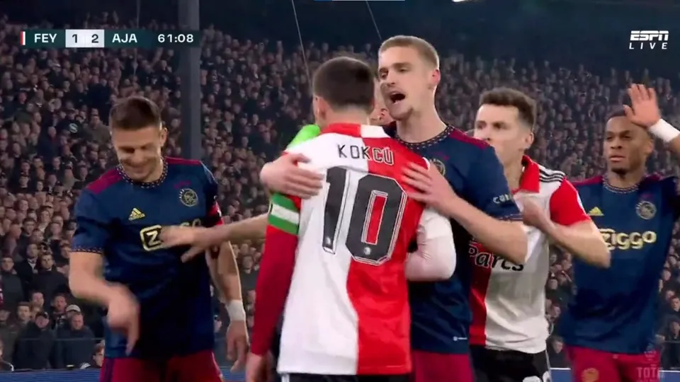 Dusan Tadic'ten milli oyuncumuz Orkun Kökçü'ye alçak hareket! Oyuncunun orucunu açmasıyla dalga geçti