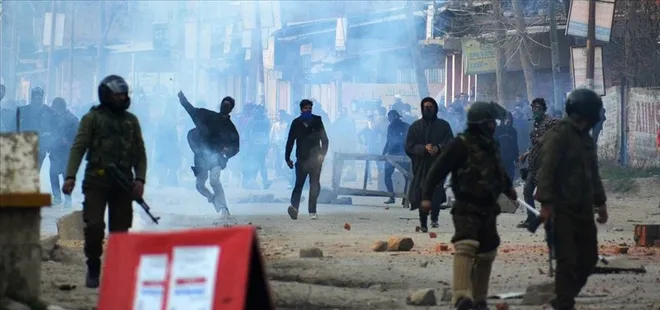 Cammu Keşmir’de çatışma