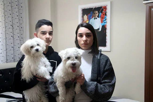 Darbeci Hafter’in alıkoyduğu İlker Sağlık’ın kızı: Aynı anda bütün Türkleri topluyorlar - 3