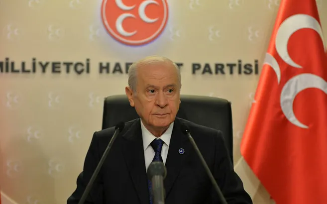 MHP lideri Devlet Bahçeli'den af önerisi