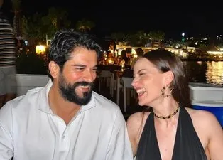 Bebek göründü! Fahriye Evcen’den büyüyen karnıyla ilk poz geldi
