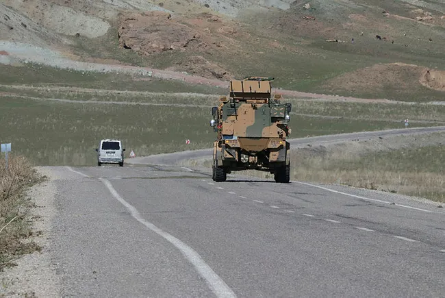 Van'da Vefa Destek Grubu'na silahlı saldırı: 2 şehit - 6