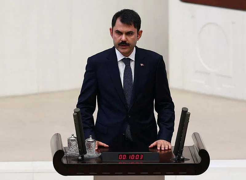 Yeni bakanlar Meclis'te yemin etti