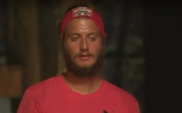 Survivor kim elendi? 22 Haziran Survivor ünlüler-gönüllüler SMS sıralaması belli oldu mu? Şampiyonluk adayı olmuştu...