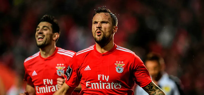 Benfica'dan 10 gollü galibiyet