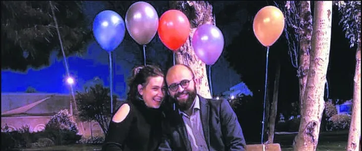 Gözde Çığacı sevgilisi Tümer Gülümserler'e evlenme teklif etti - 1