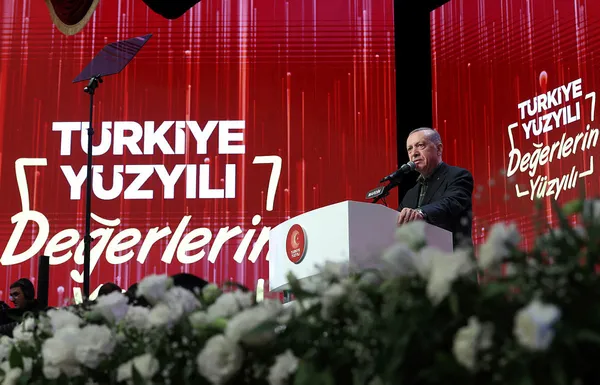 baskan-recep-tayyip-erdogandan-mardindeki-turkiye-yuzyili-degerlerin-yuzyili-programinda-onemli-aciklamalar-1671388889181.jpg 2023 seçimleri erkene çekilecek mi? Başkan Erdoğan o görüşmeyi işaret etti! Mardin'de son dakika açıklamaları... - 6