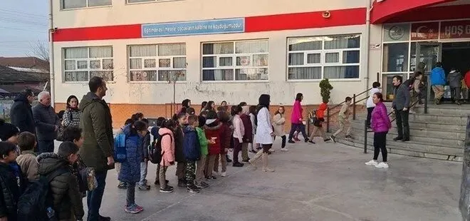 Düzce’de deprem sonrası okullar açıldı