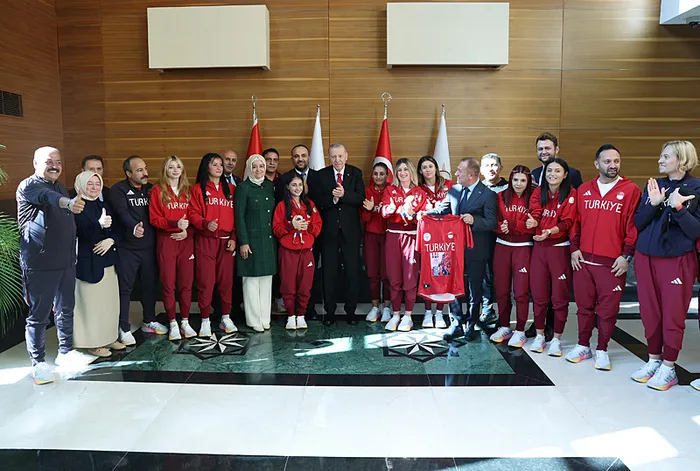 Başkan Erdoğan Türkiye Milli Paralimpik Takımı sporcularını kabul etti