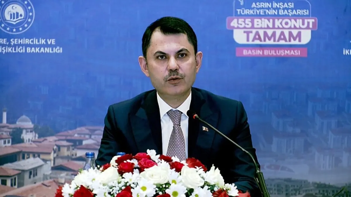 Bakan Kurum'dan Hatay'da net mesaj: Deprem bölgesindeki bu tecrübeyi sosyal konutla 81 ilimizde hızlandıracağız