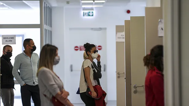 Bilim Kurulu son dakika: Yasaklar ne zaman bitiyor? Sokağa çıkma yasağı kalkacak mı? Tam normalleşme takvimi...