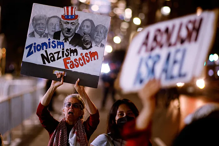 katliamci-netanyahuya-bmde-sok-kursuye-cikinca-salon-bosaldi-1758892987923.jpg Times Meydanı, New York (AFP)